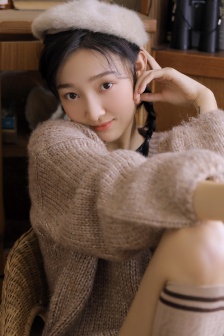 《青青河边草》
